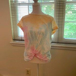 Lucky brand pastel tie-die T shirt with knotted front
